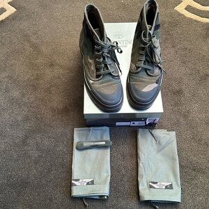 High top men’s sneakers Valentino size 10